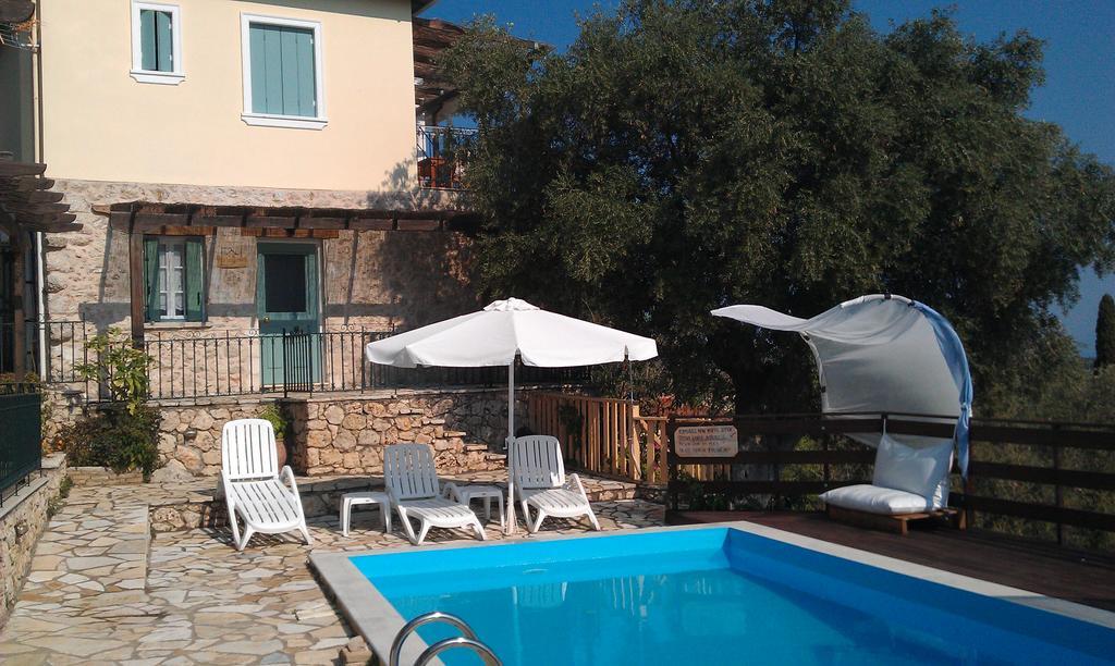 Afroksilia Apartment Katouna ภายนอก รูปภาพ