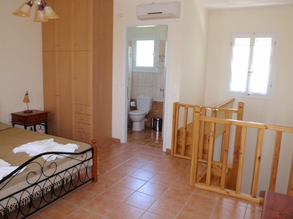 Afroksilia Apartment Katouna ภายนอก รูปภาพ