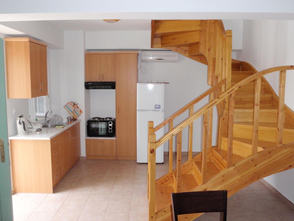 Afroksilia Apartment Katouna ภายนอก รูปภาพ