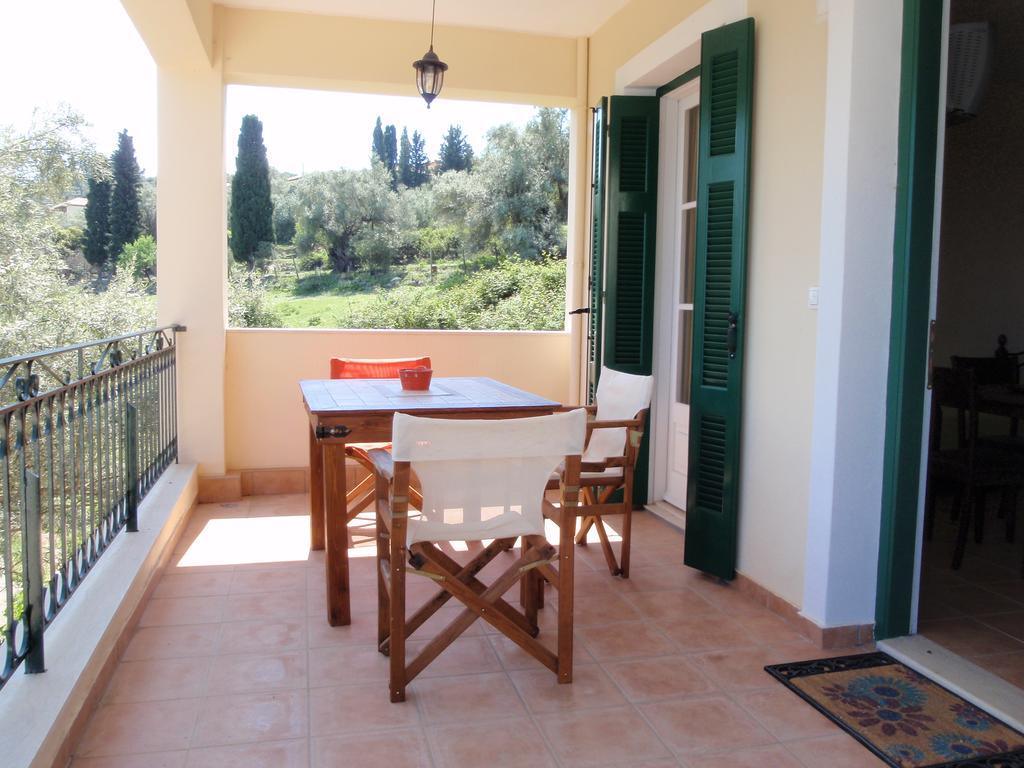 Afroksilia Apartment Katouna ภายนอก รูปภาพ
