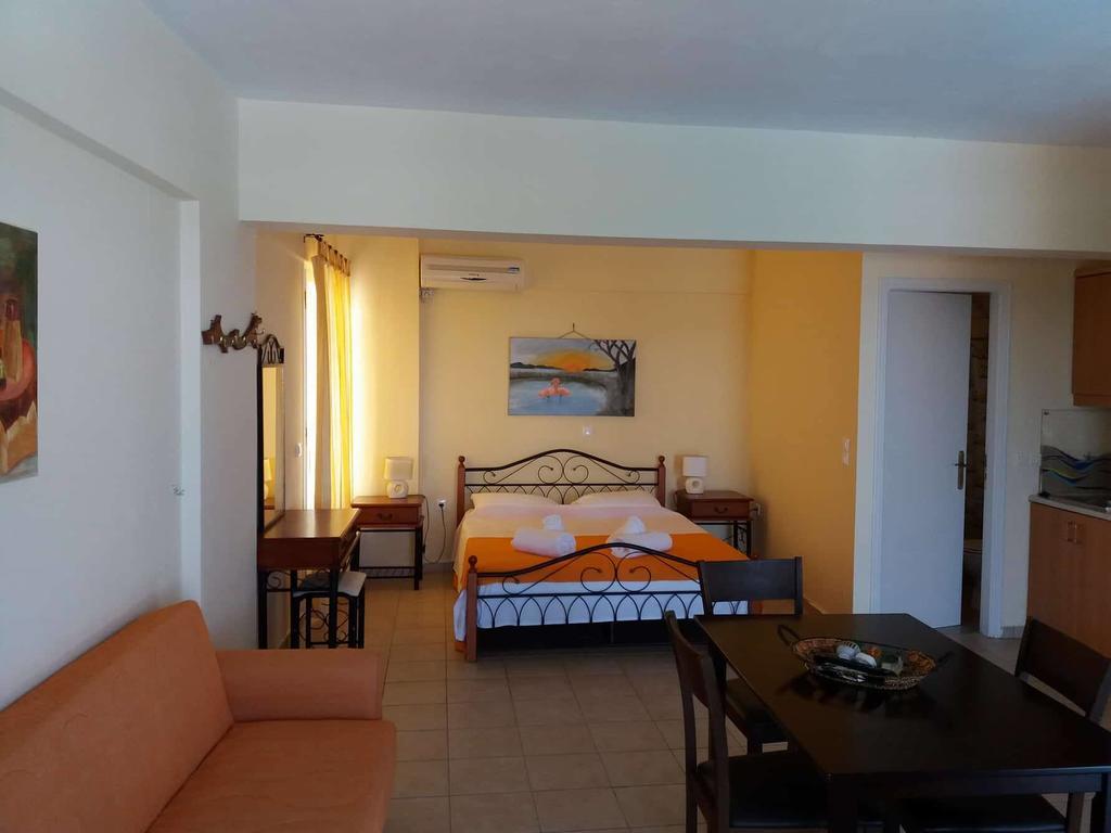 Afroksilia Apartment Katouna ภายนอก รูปภาพ